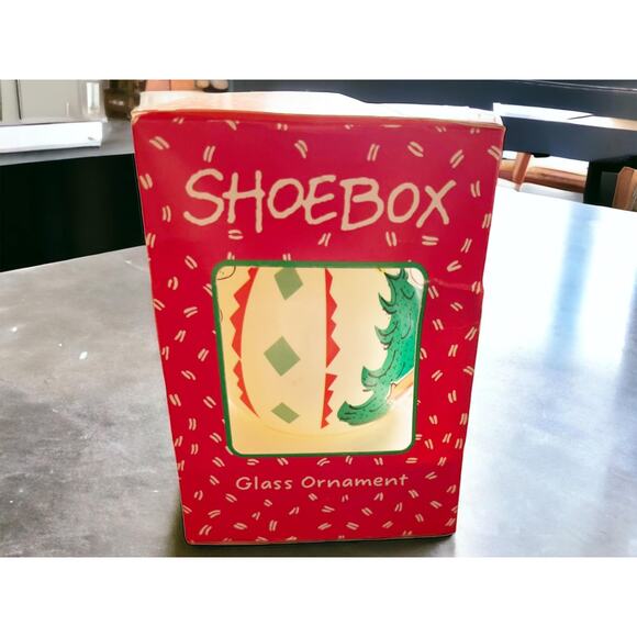 Vintage Hallmark Shoebox Greeting, Christmas Ornament, Tree Decor Collector Gift - Picture 6 of 6